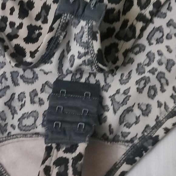 BodySlimmers by Nancy Ganz Leopard Shapewear No Size Animal Print Dopamine Print - Picture 12 of 13